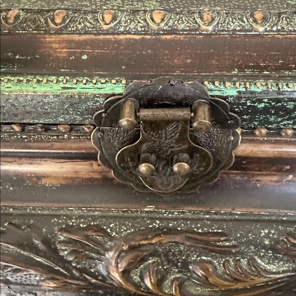 Vintage Spanish Colonial Carved Ebonized Finish Wooden Storage Box Decor - Picture 2 of 7